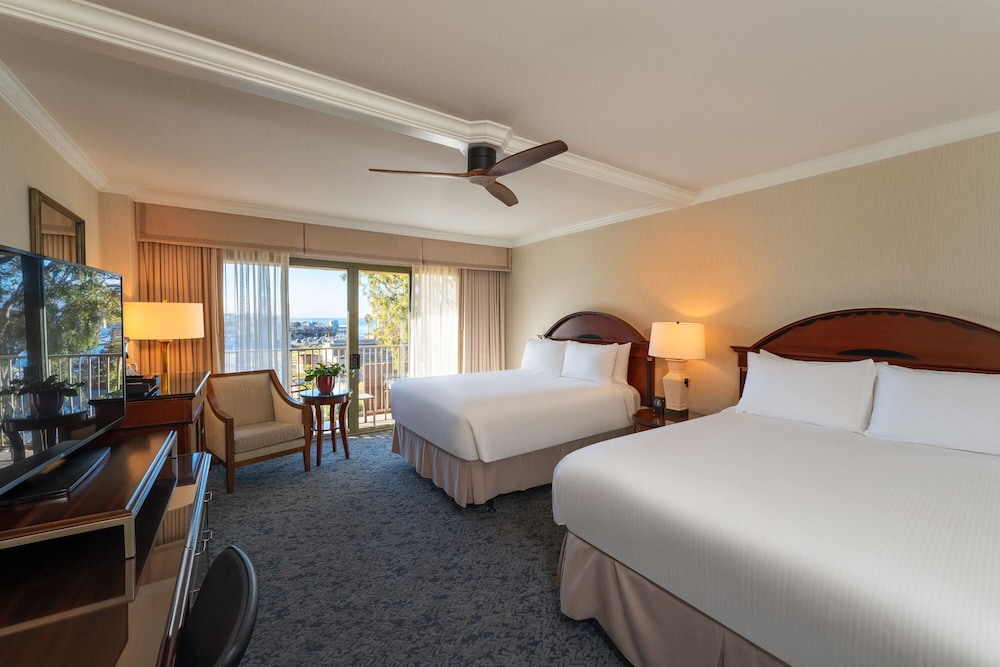 Room, 2 Queen Beds, Accessible (Inland View with Balcony)