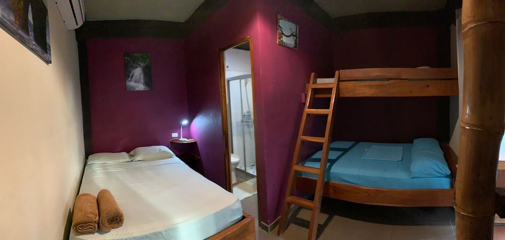 Standard Quadruple Room photo 1