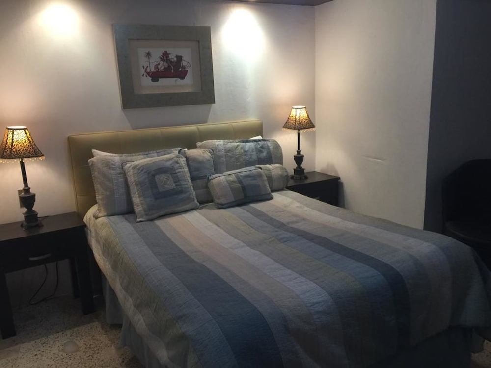 Classic Room, 6 Bedrooms photo 1