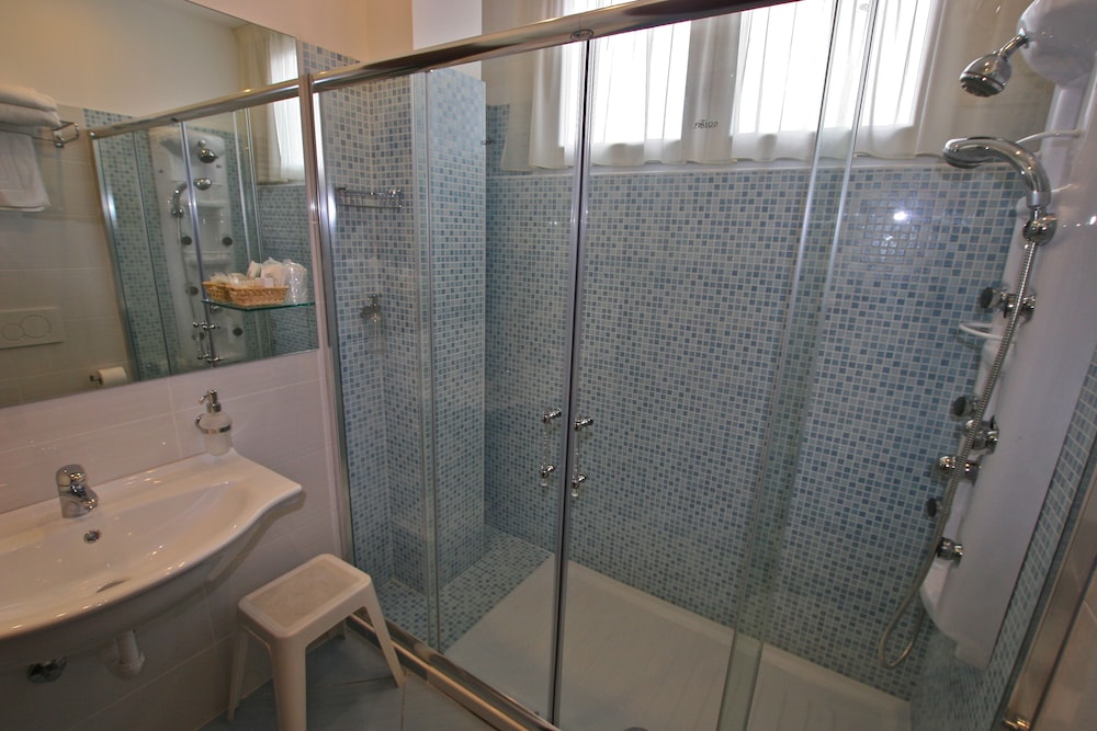 Double Room, Garden View - Photo 6