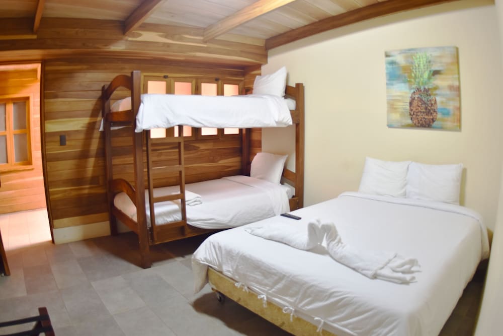 Quadruple Room photo 1