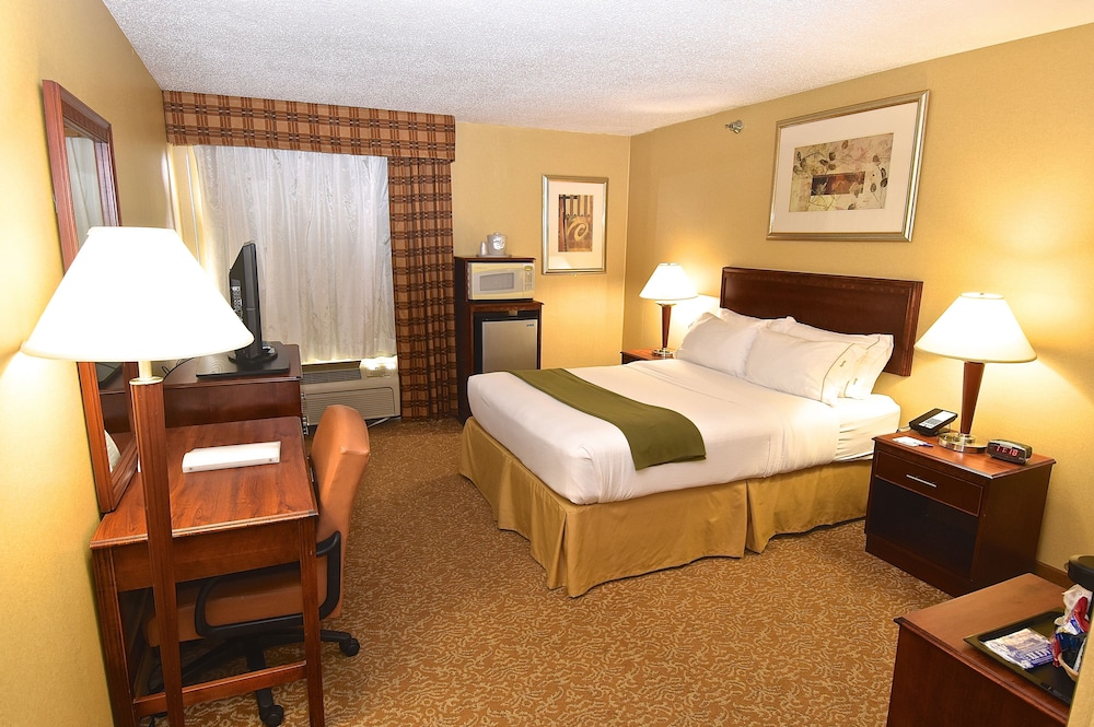 Standard Room, 1 Queen Bed, Accessible (Communication, Accessible Tub) - Photo 2