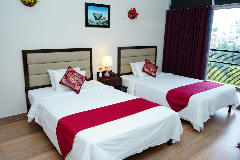 Deluxe Double Room, 2 Queen Beds, Lake View photo 2