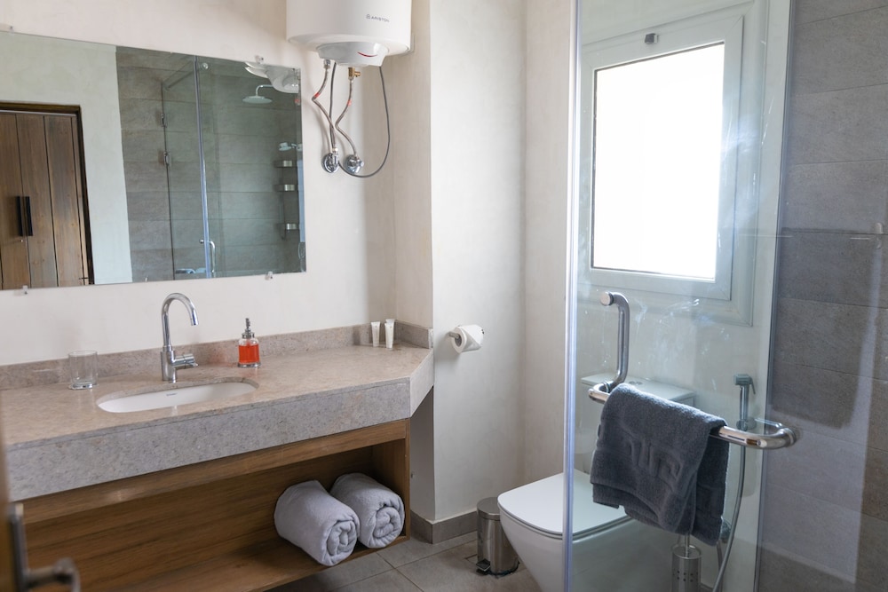 Superior Double Room - Photo 12