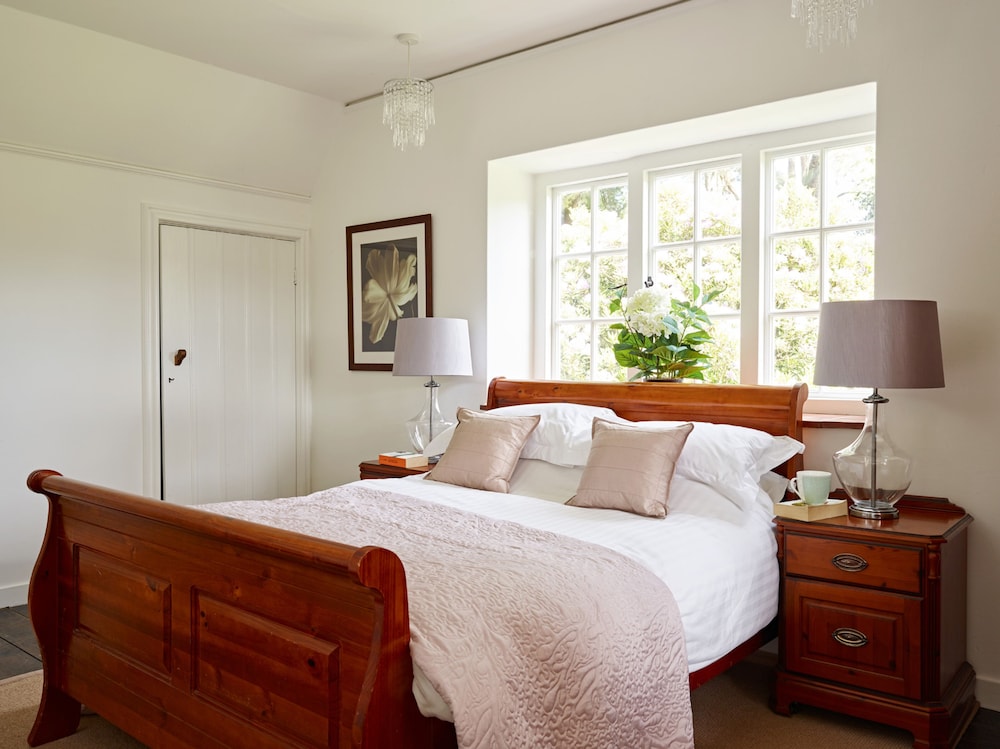 Grand House (Multiple Bedrooms) photo 1