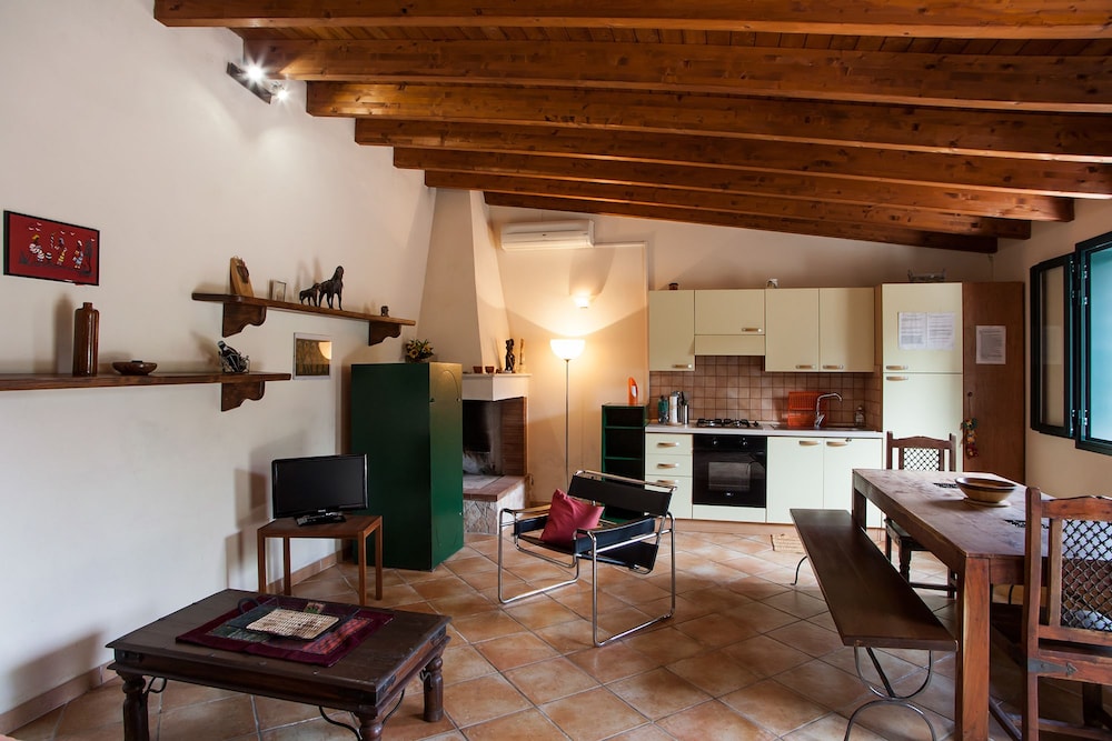 Villa, 4 Bedrooms photo 3