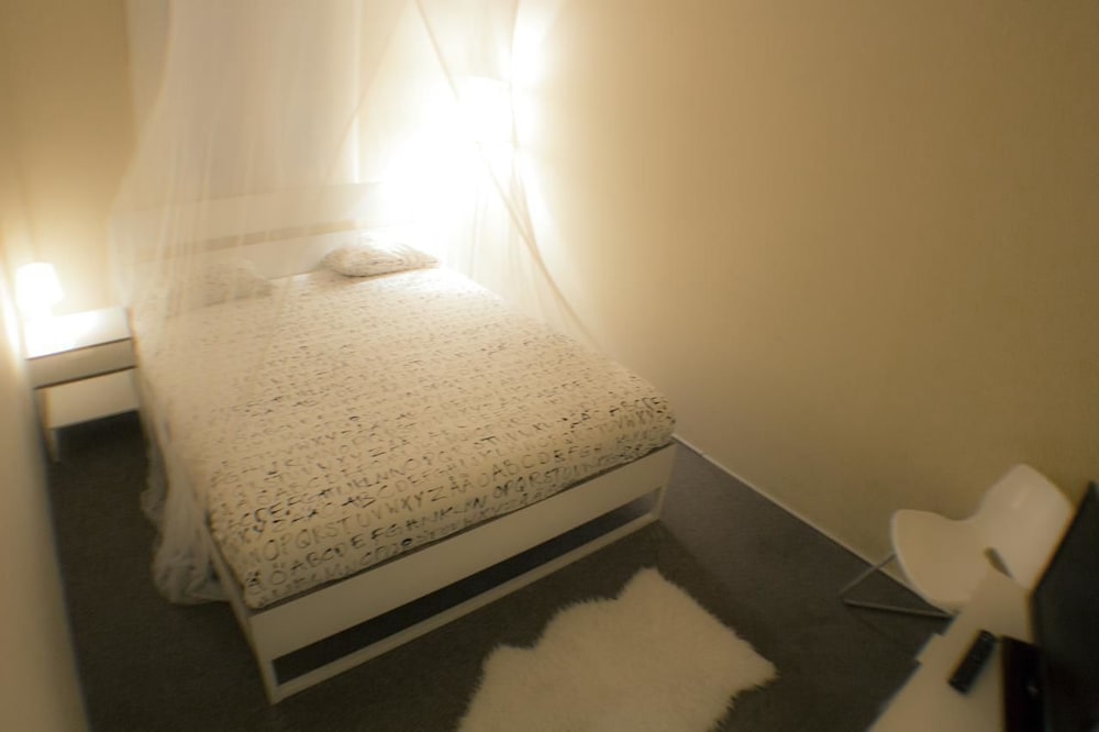 Double Room (External Bathroom) photo 2