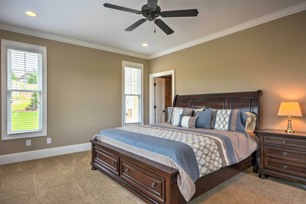 House (4 Bedrooms) photo 1