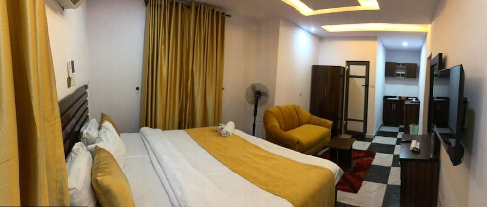 Executive Room