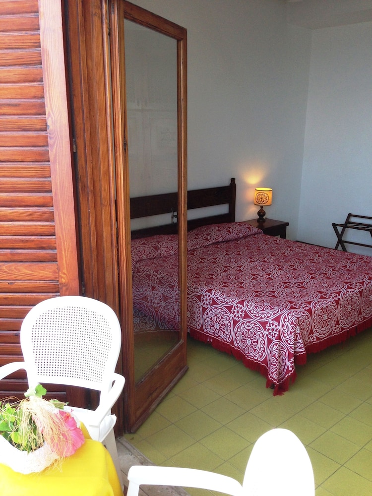 Superior Double Room - Photo 11