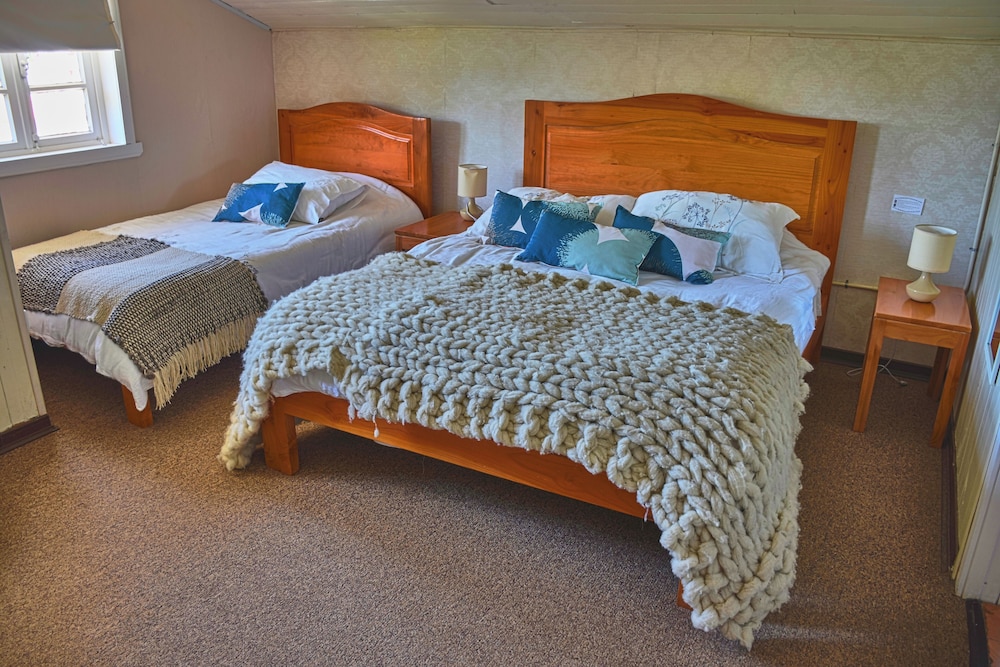 Standard Triple Room, 1 Bedroom, Private Bathroom photo 1