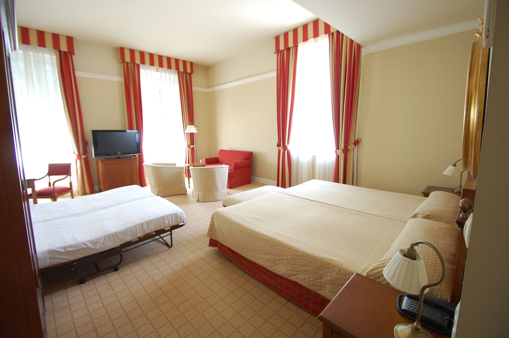 Double Room (extra bed) - Photo 2