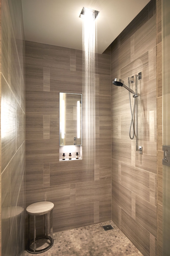 Suite, 1 Bedroom, Terrace (Shower)