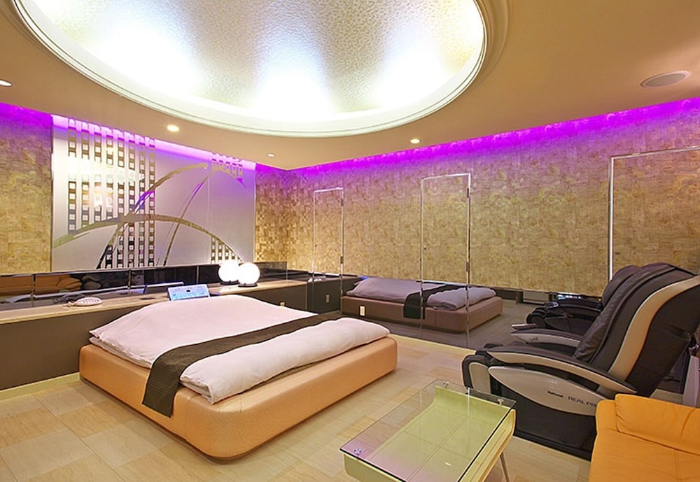 Double Room (Deluxe) photo 1