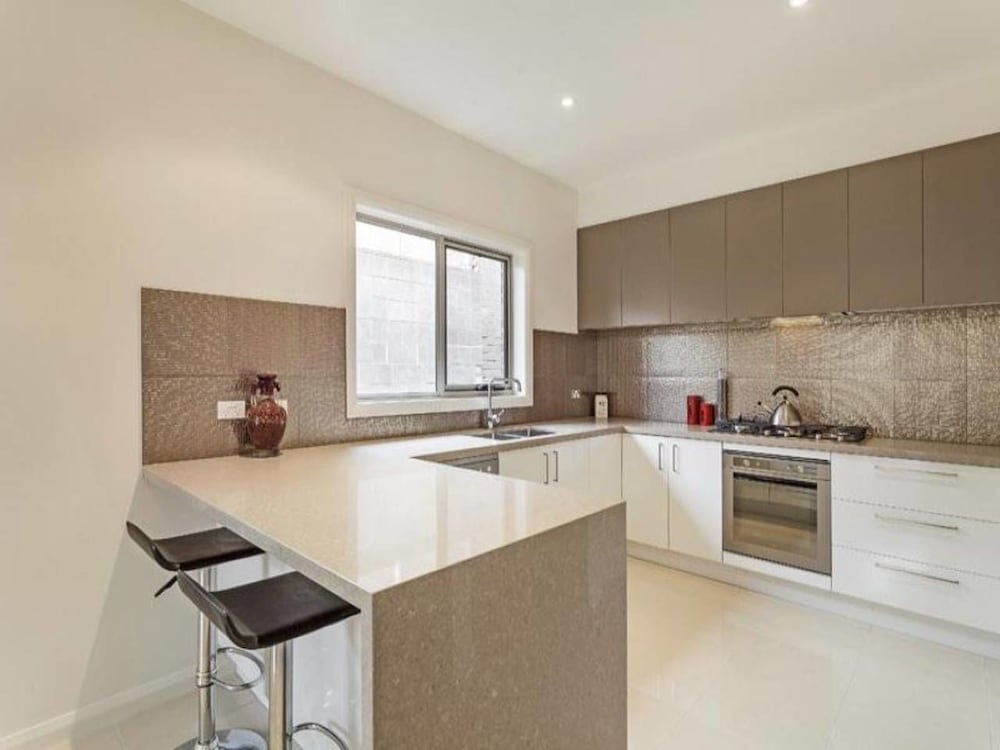 Family Townhome, 3 Bedrooms, Accessible, Garden Area photo 2