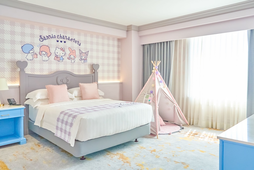 Hello Kitty & Friends 家庭套房-港口景观