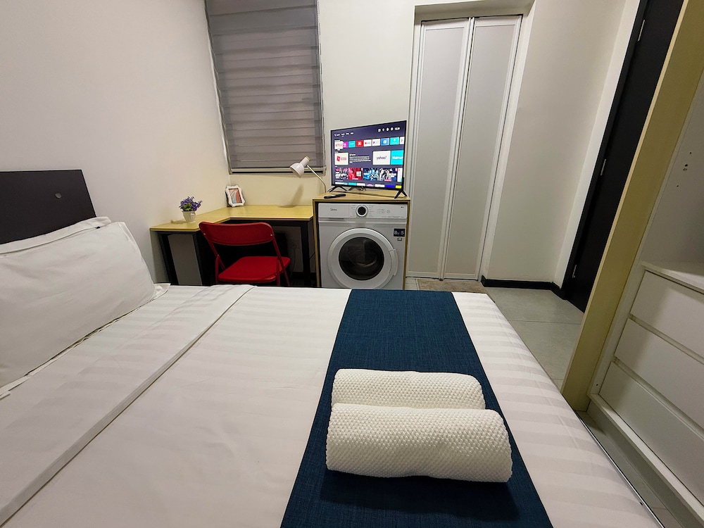Junior Suite, 1 Queen Bed, Non Smoking, Allergy Friendly