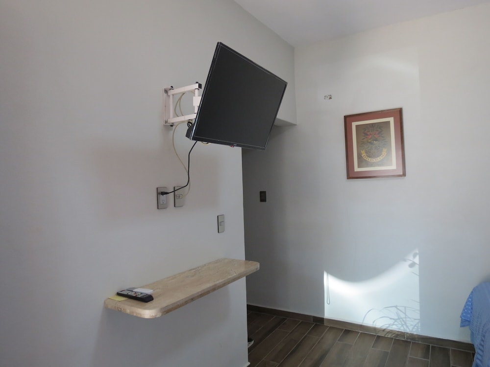 Junior Quadruple Room photo 2