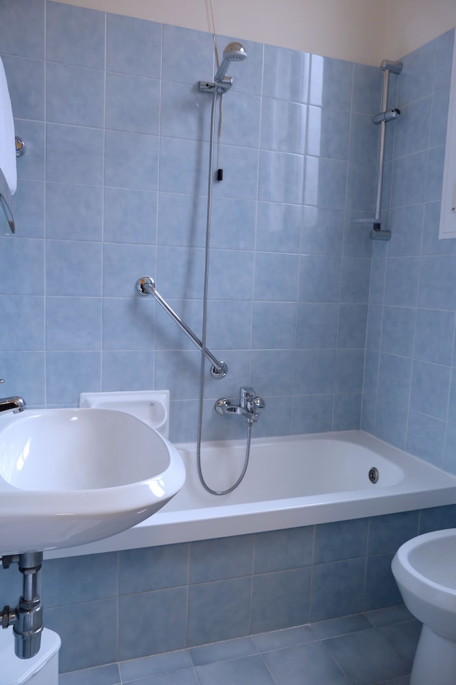 Triple Room - Photo 4