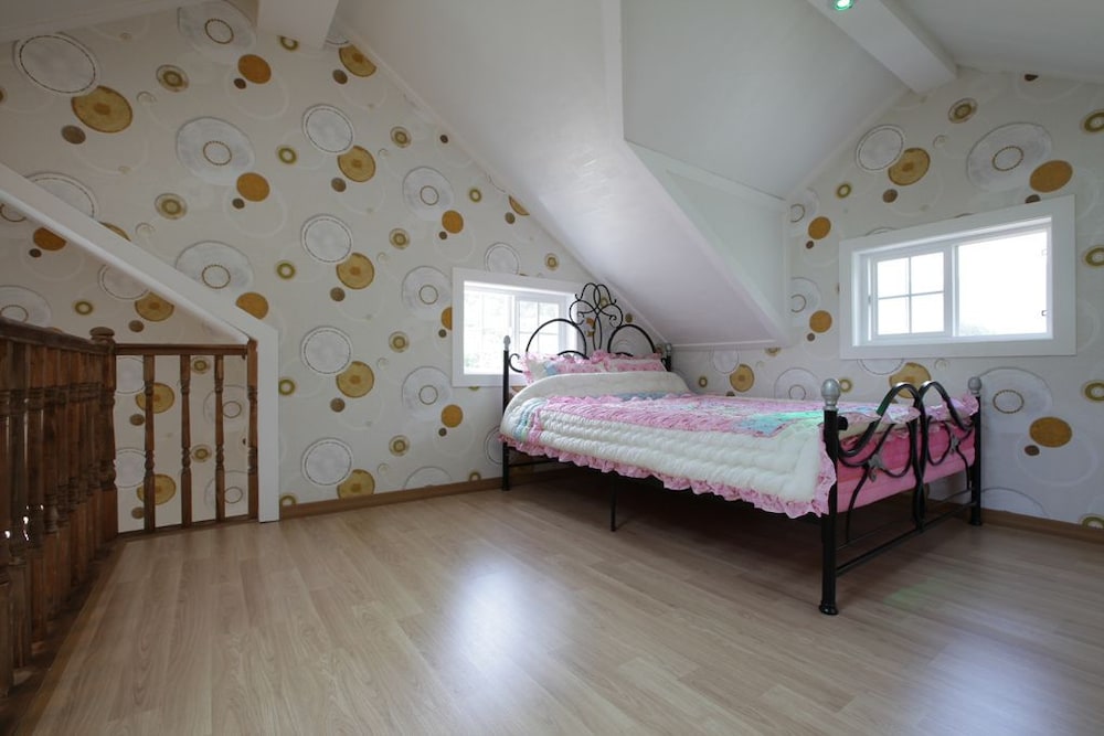 Basic Duplex photo 1