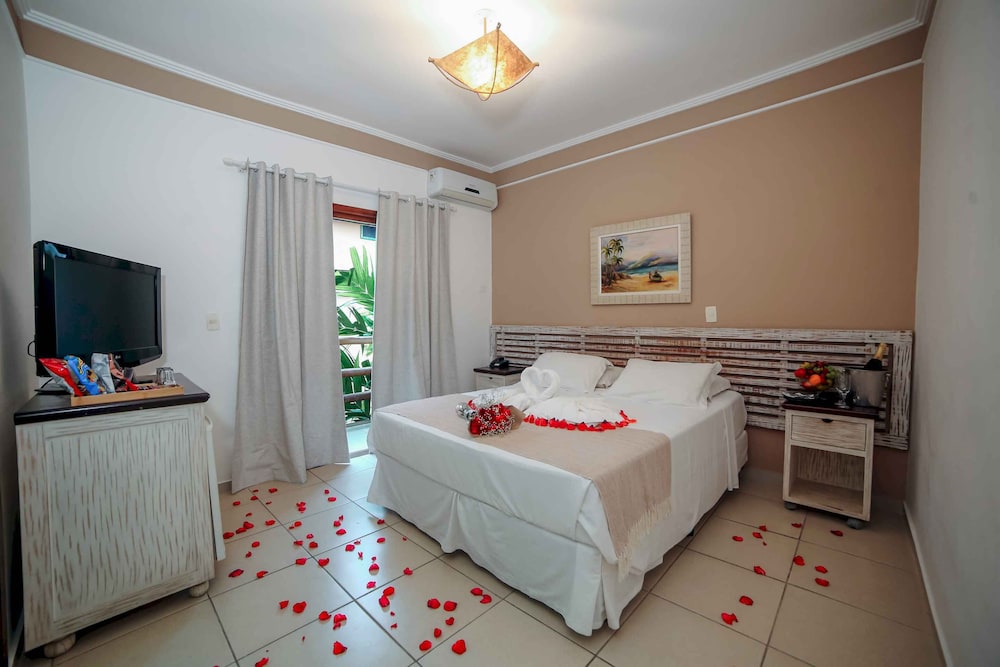 Deluxe Double or Twin Room - Photo 6