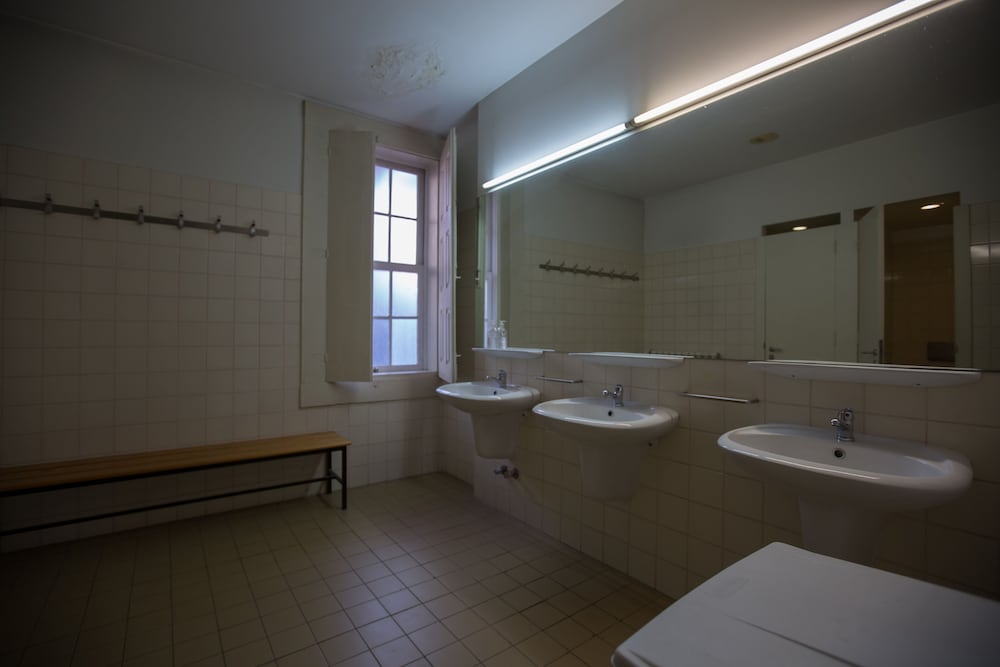 Basic Room, Women only photo 2
