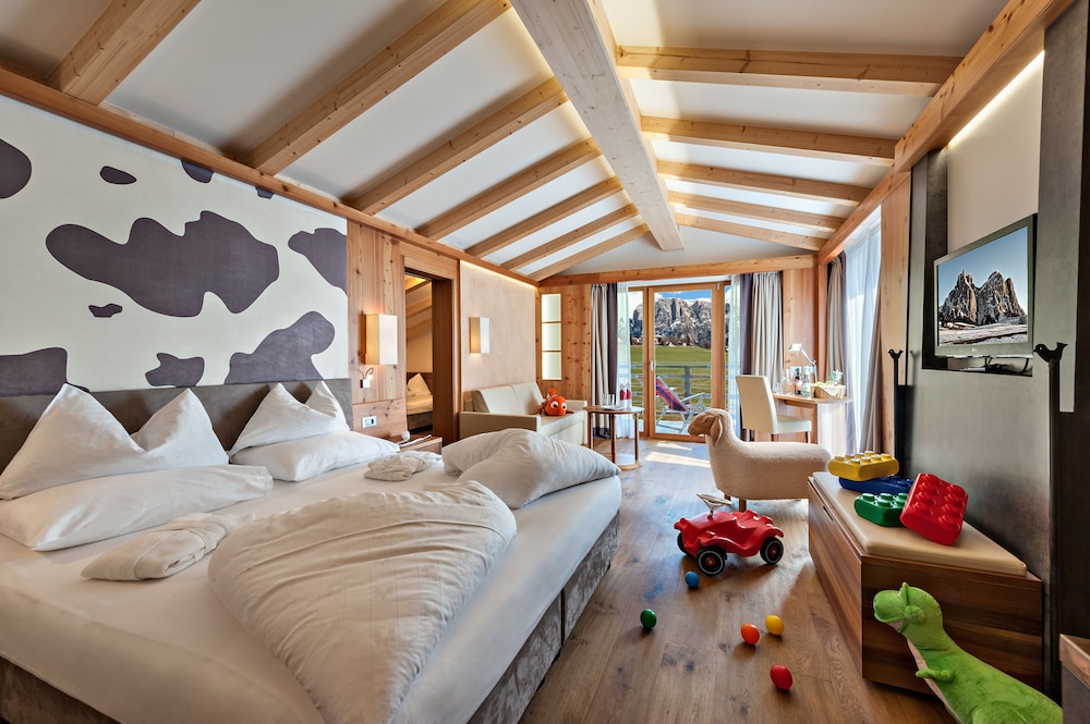 Suite Dolasilla with mountain view
