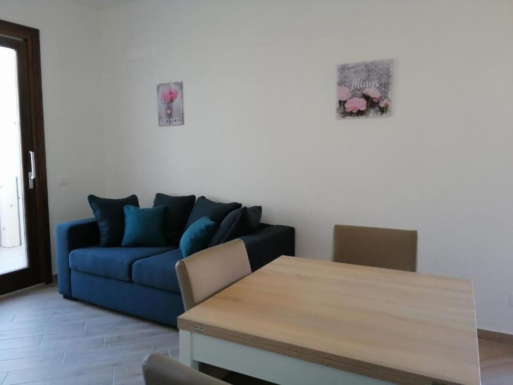 Apartment photo 3