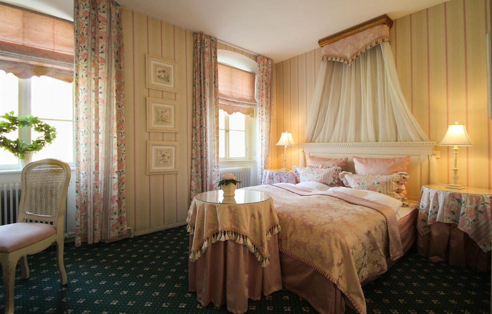 Single Room photo 2