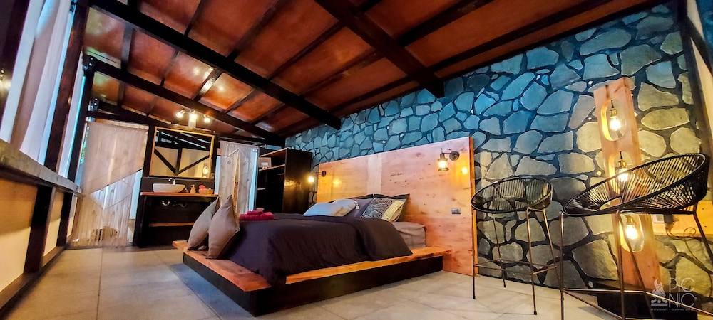 Honeymoon Tent