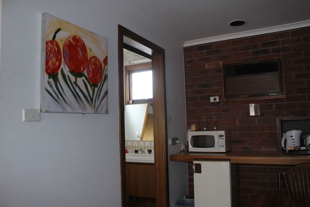 One Bedroom Suite photo 3
