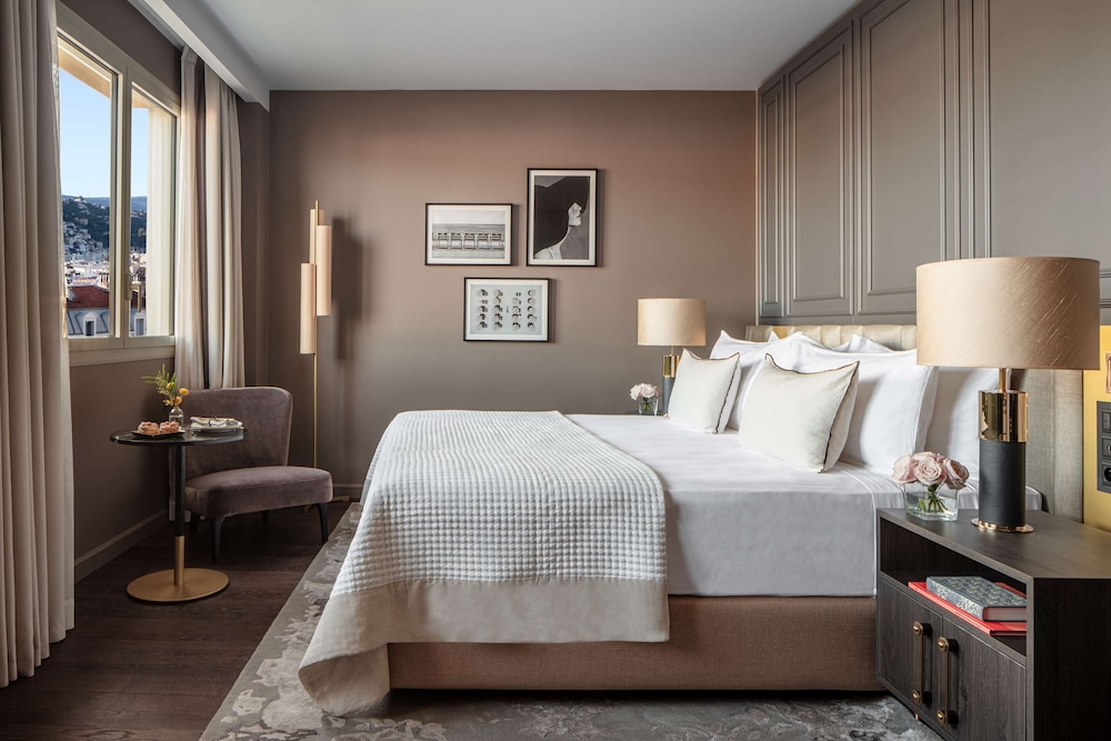 Deluxe Room (Grand) - Photo 1