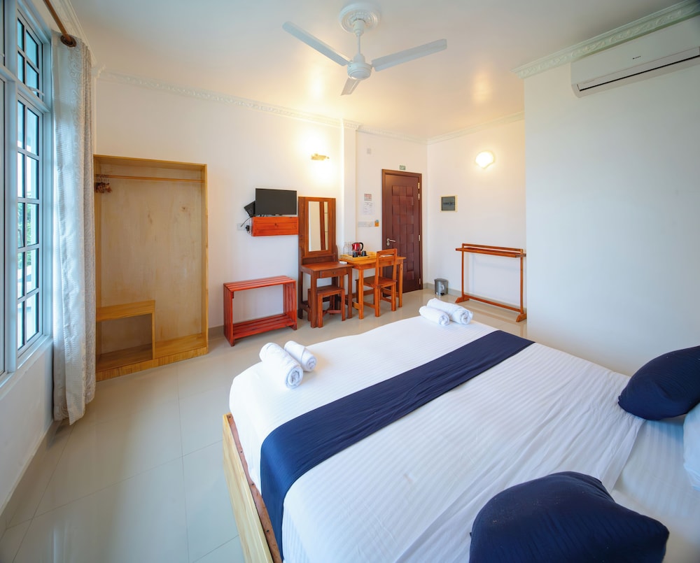 Deluxe Double or Twin Room photo 2