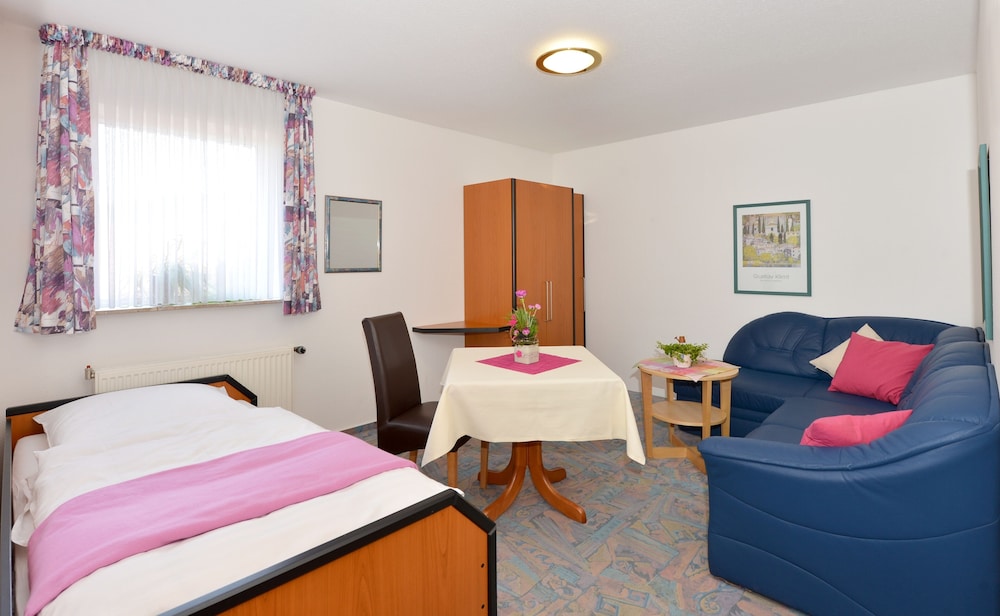 Studio (4 beds) photo 3