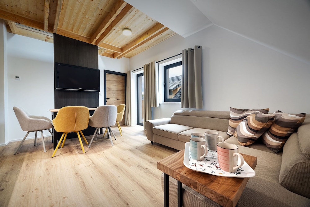 Signature Apartment photo 1