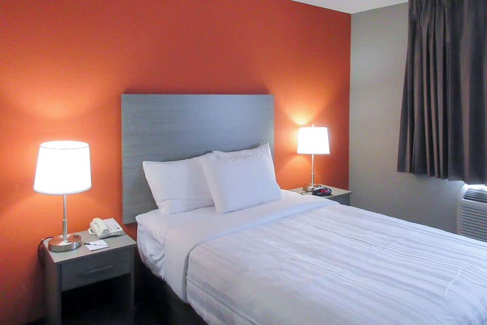 Room, 1 Double Bed, Accessible, Non Smoking (Accessible Tub)