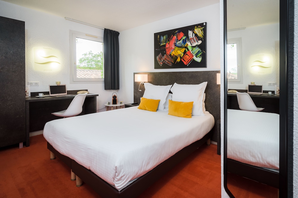 Double Room, 1 Queen Bed, Balneo Bathtub photo 2