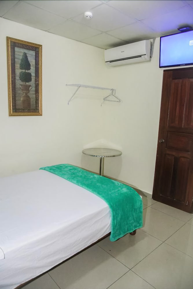 Double Room, 2 Double Beds photo 1
