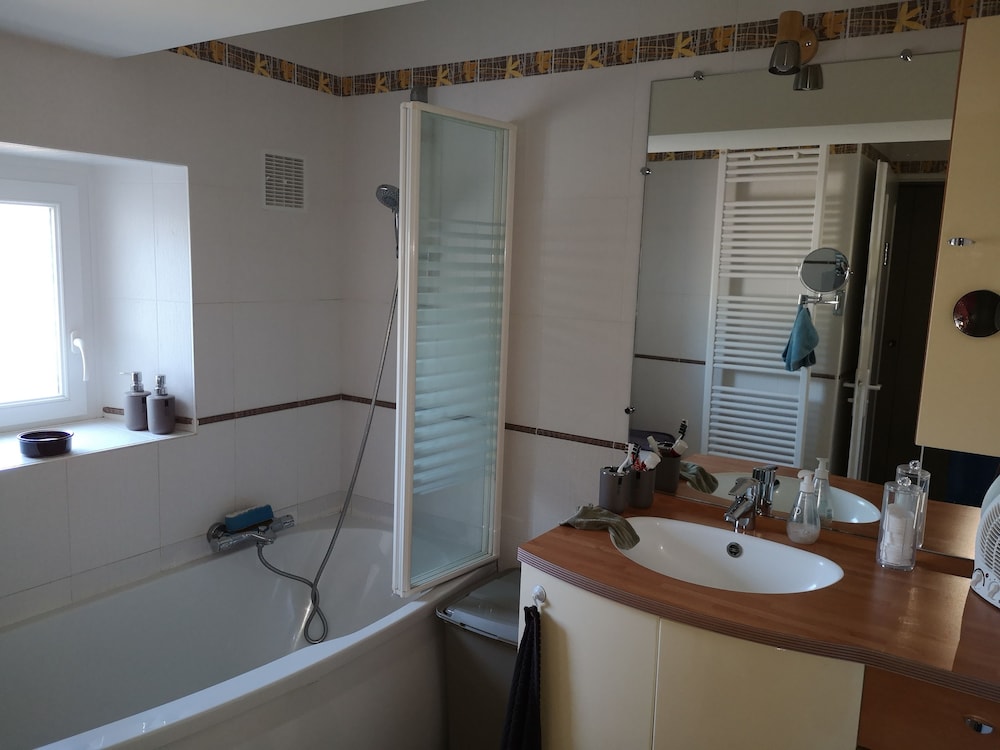 Classic Double Room (Fleur) photo 3