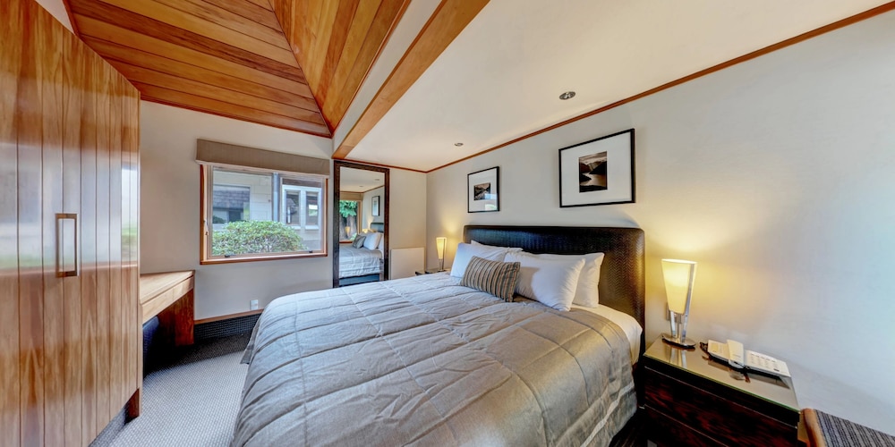 Deluxe Villa Suite photo 3