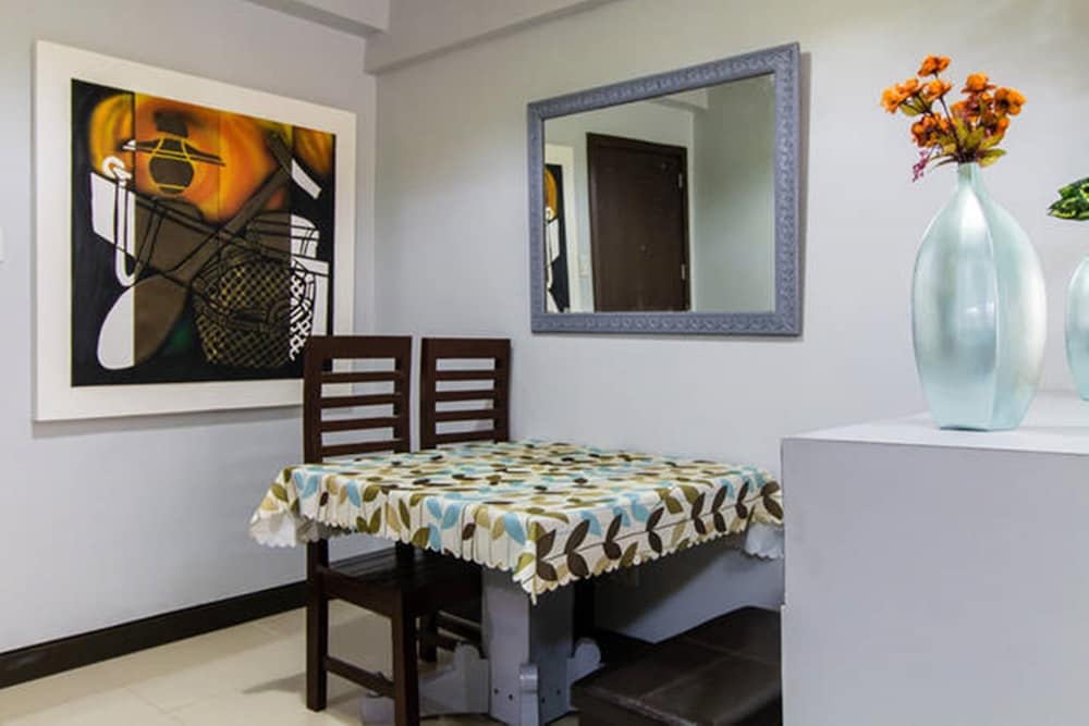 2 Bedrooms Deluxe photo 2