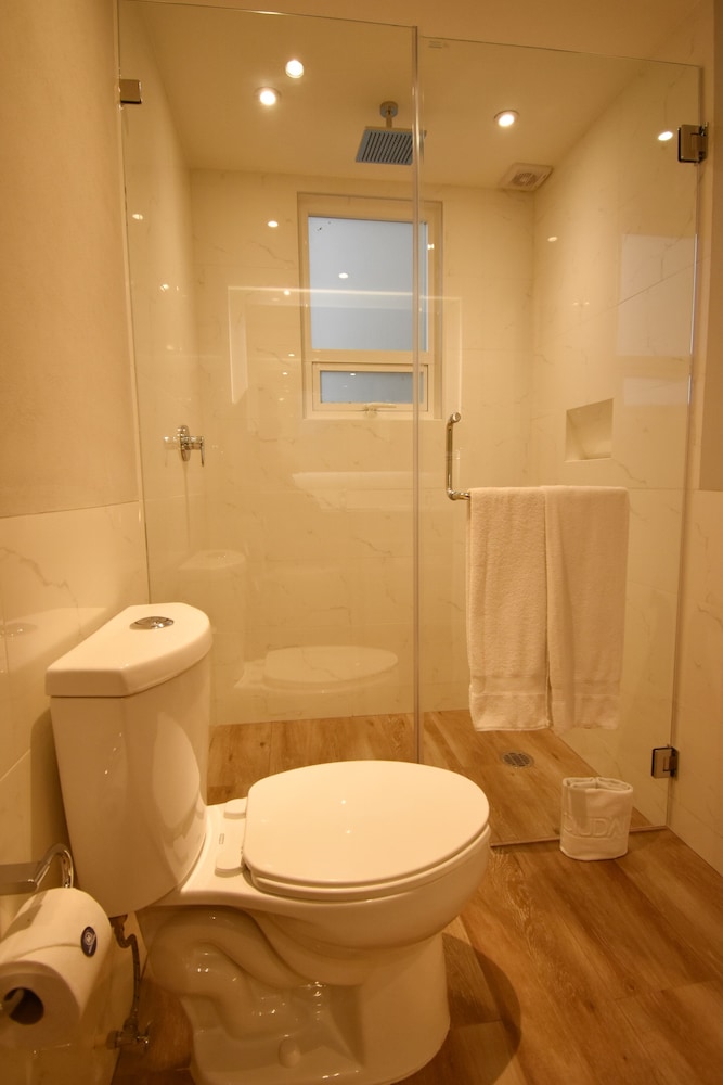 Premier Double Room - Photo 19