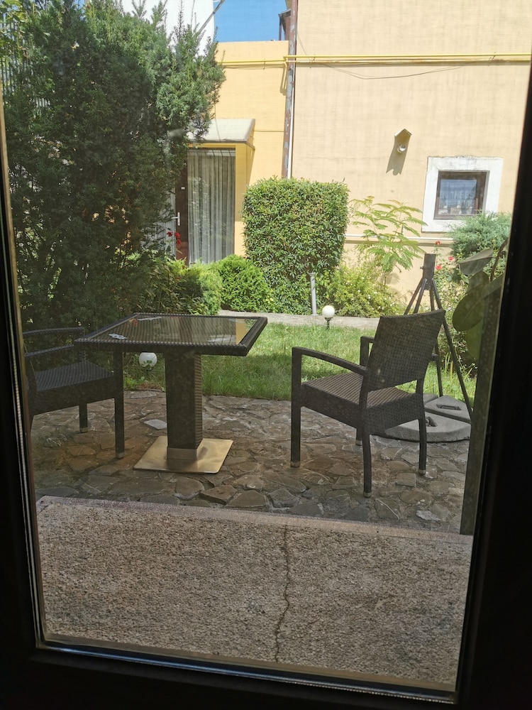 Apartment, 1 Bedroom, Kitchen - Photo 35