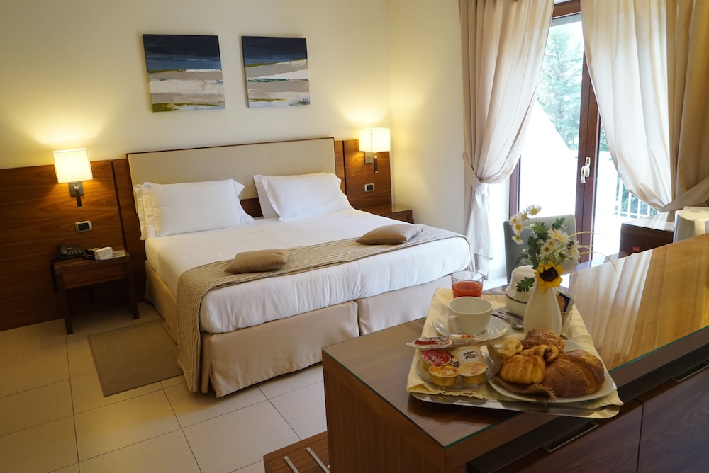 Standard Room - Photo 4