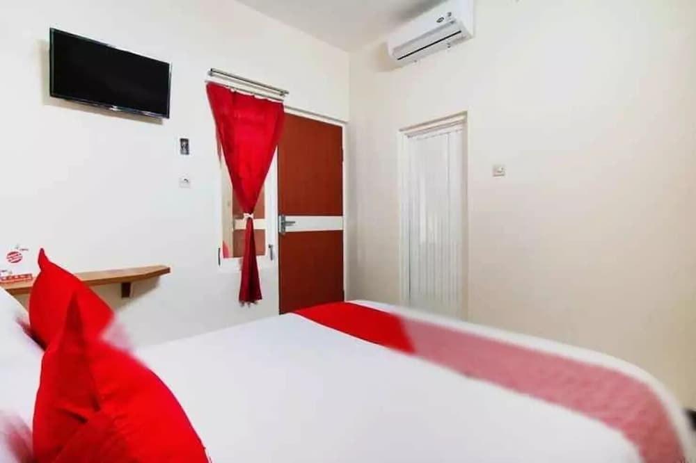 Deluxe Room - Photo 6