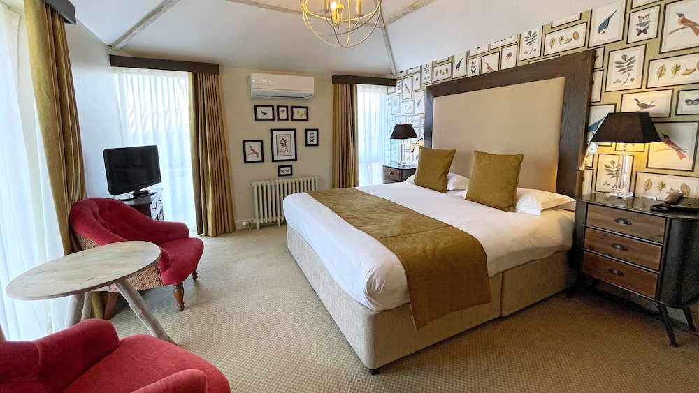 Barn Deluxe Room - Photo 15