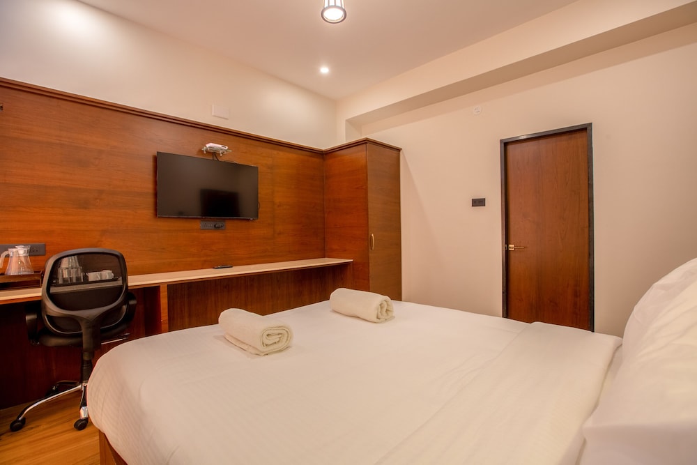 Deluxe Room - Photo 2