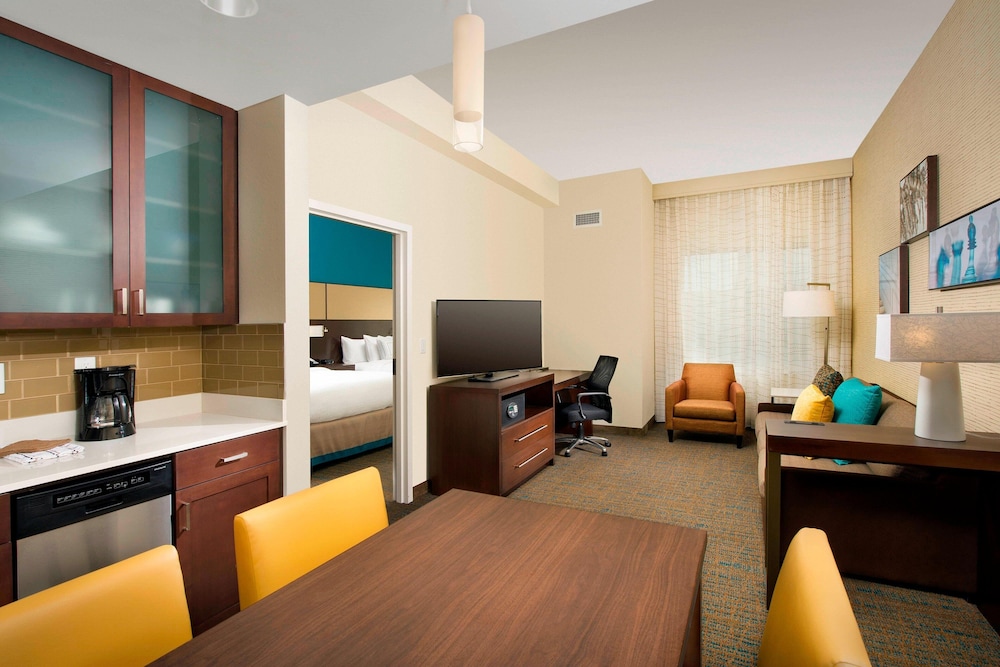 Suite, 1 Bedroom thumbnail 6