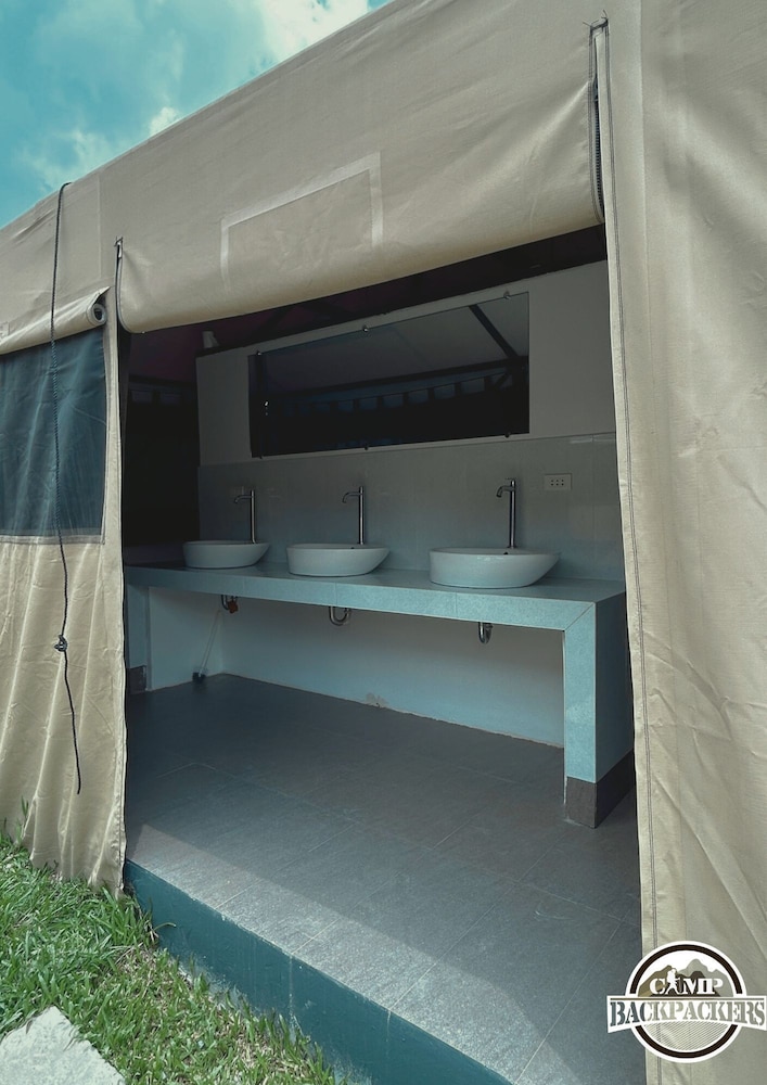 Exclusive Tent - Photo 4