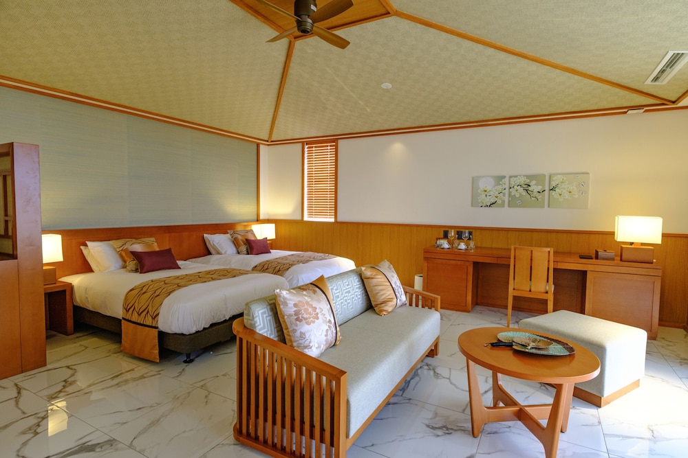 Premier Villa House - Photo 4